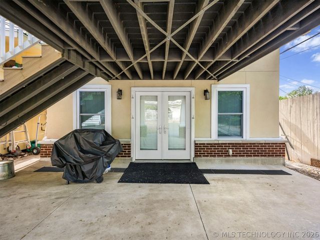 1805 W Easton Street, Tulsa, OK 74127