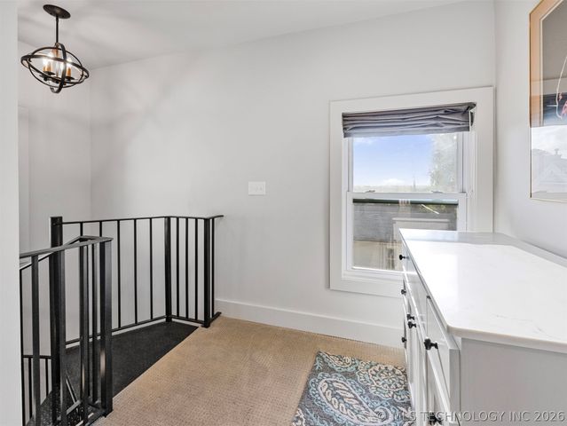 1805 W Easton Street, Tulsa, OK 74127