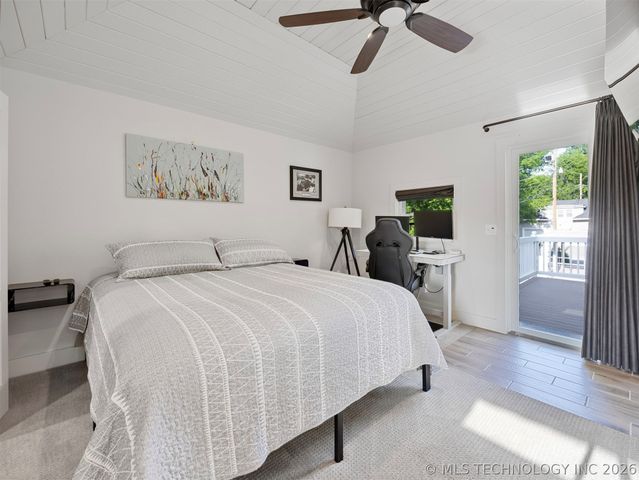 1805 W Easton Street, Tulsa, OK 74127