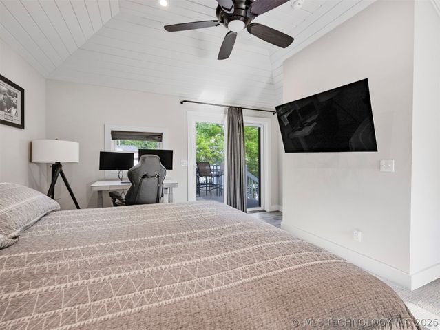 1805 W Easton Street, Tulsa, OK 74127