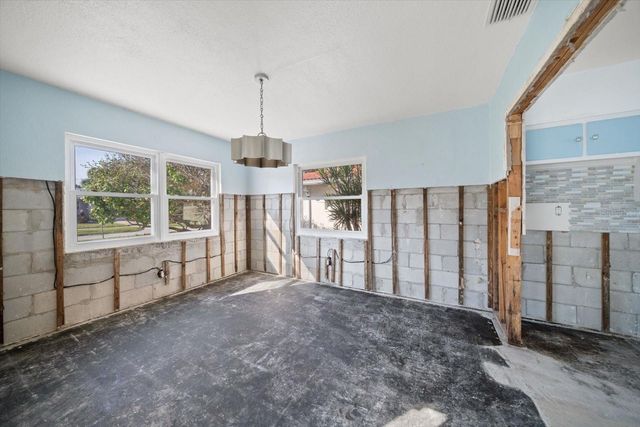 737 BRUCE AVENUE, Clearwater, FL 33767