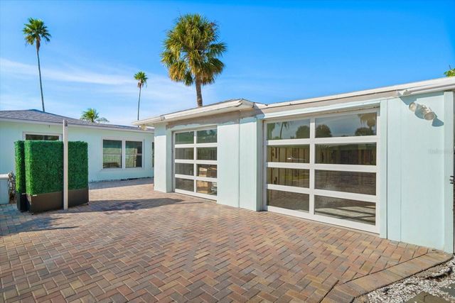 737 BRUCE AVENUE, Clearwater, FL 33767