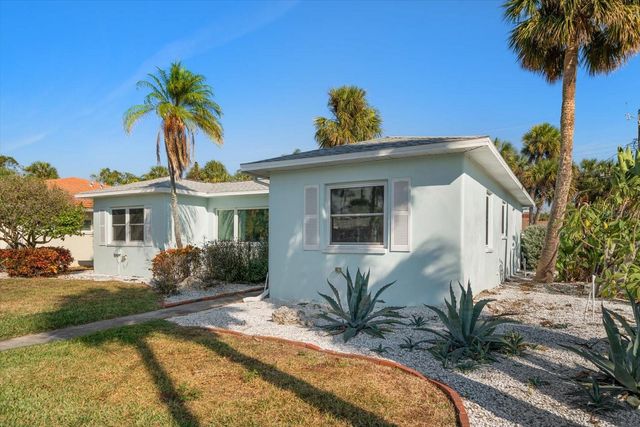 737 BRUCE AVENUE, Clearwater, FL 33767