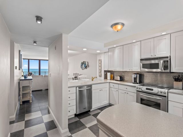 1480 Ocean Drive 5E, Vero Beach, FL 32963
