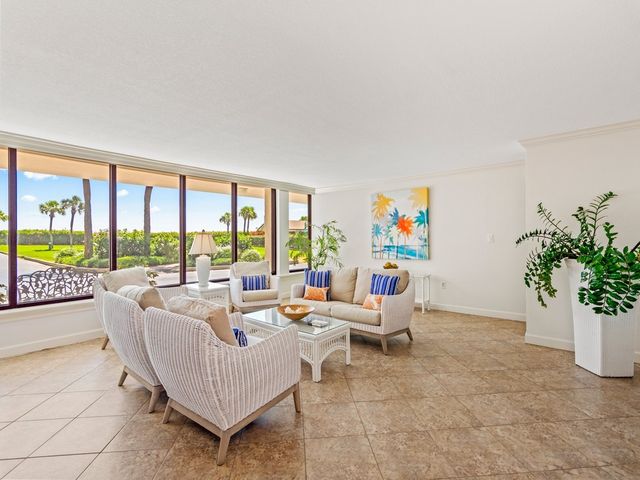 1480 Ocean Drive 5E, Vero Beach, FL 32963