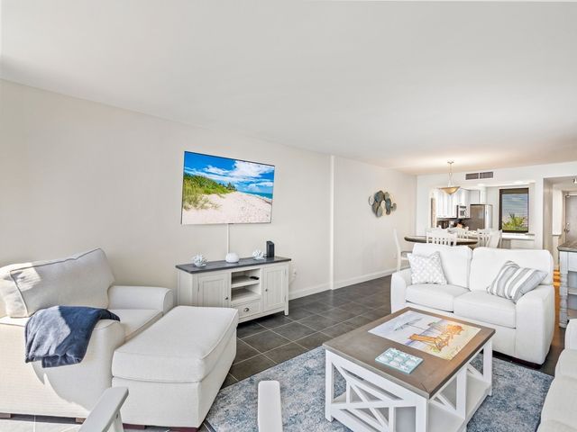 1480 Ocean Drive 5E, Vero Beach, FL 32963