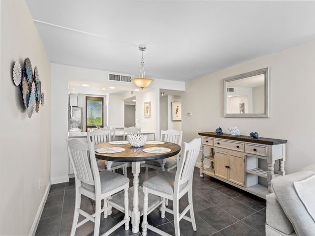 1480 Ocean Drive 5E, Vero Beach, FL 32963