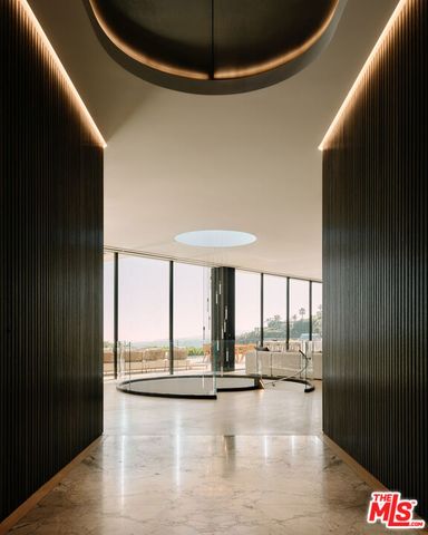 9259 Robin Drive, Los Angeles, CA 90069