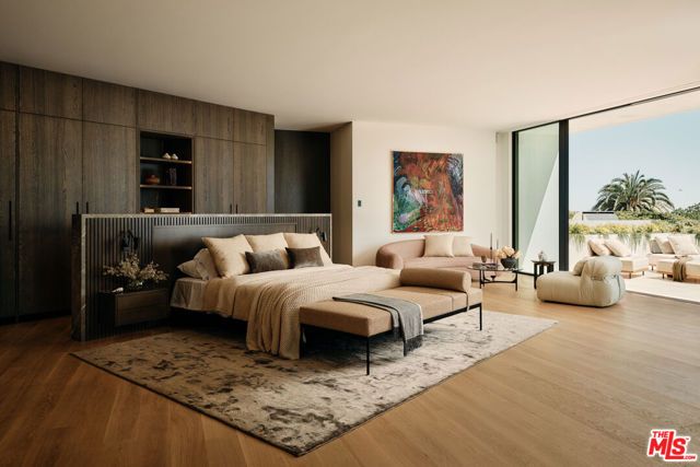 9259 Robin Drive, Los Angeles, CA 90069