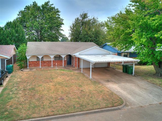 210 E Cherry Avenue, Yukon, OK 73099
