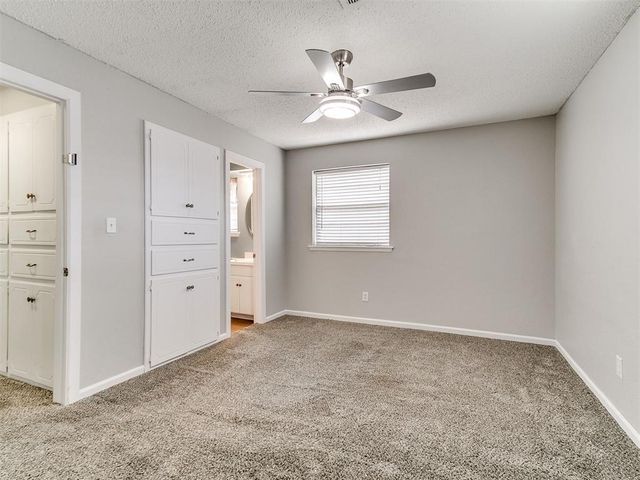 210 E Cherry Avenue, Yukon, OK 73099