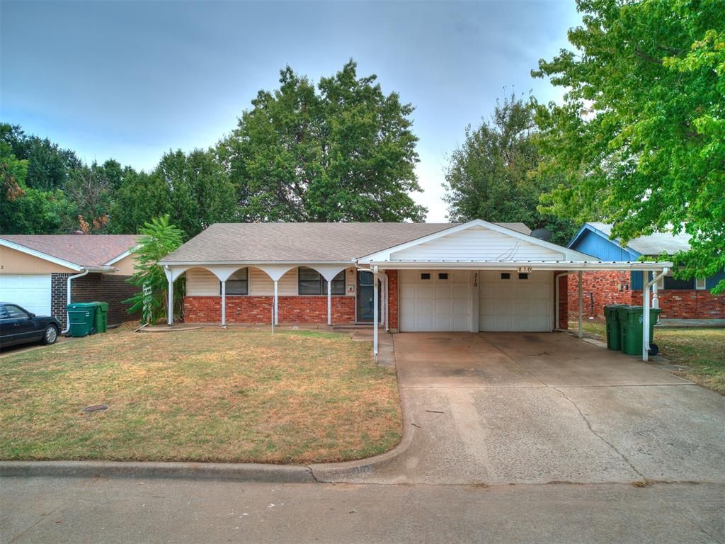 210 E Cherry Avenue, Yukon, OK 73099