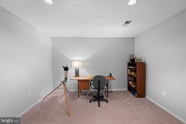 2519 OAKENSHIELD DR, Rockville, MD 20854