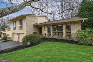 2519 OAKENSHIELD DR, Rockville, MD 20854