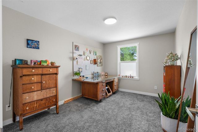 15083 E 43rd Avenue, Denver, CO 80239