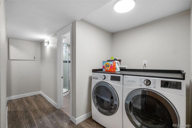 15083 E 43rd Avenue, Denver, CO 80239