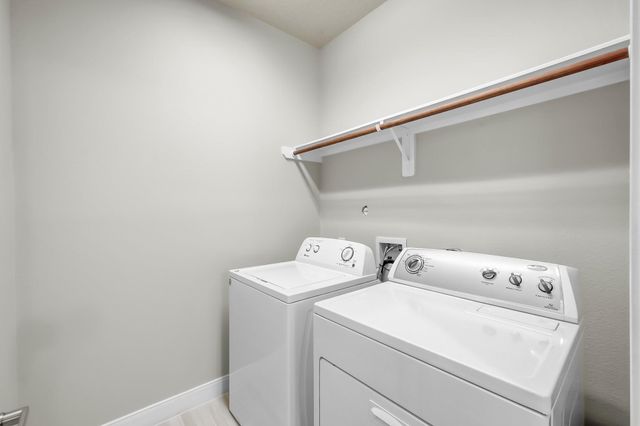 10 Canterborough Place, Tomball, TX 77375