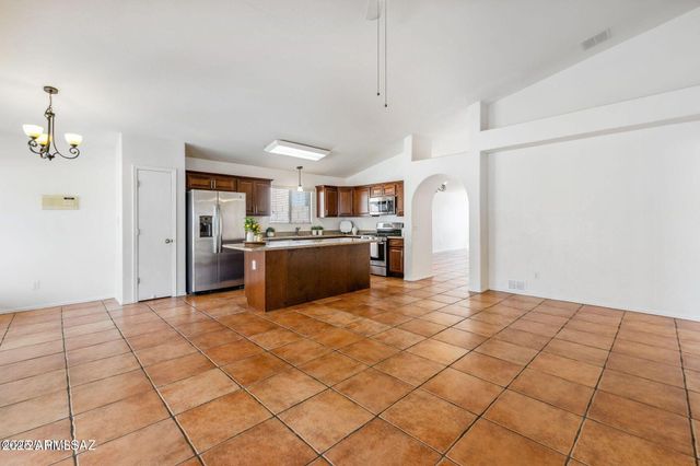 11161 N Par Drive, Oro Valley, AZ 85737