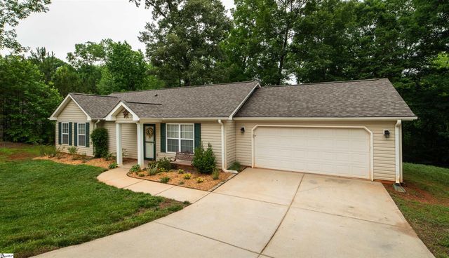 15 Cardo Lane, Fountain Inn, SC 29644