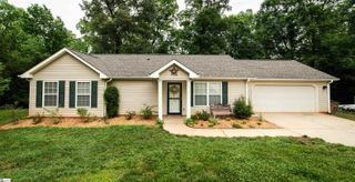 15 Cardo Lane, Fountain Inn, SC 29644