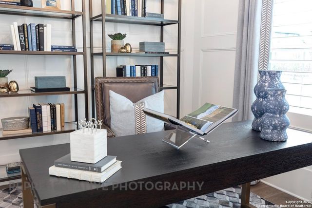 255 White Oak, Castroville, TX 78009