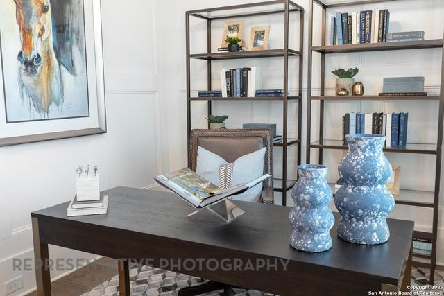 255 White Oak, Castroville, TX 78009