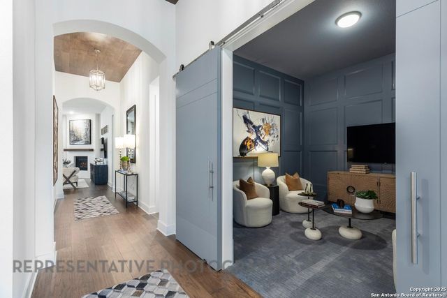 255 White Oak, Castroville, TX 78009