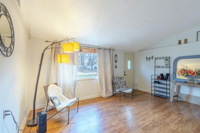 241 N 26th Street, Springfield, MI 49037