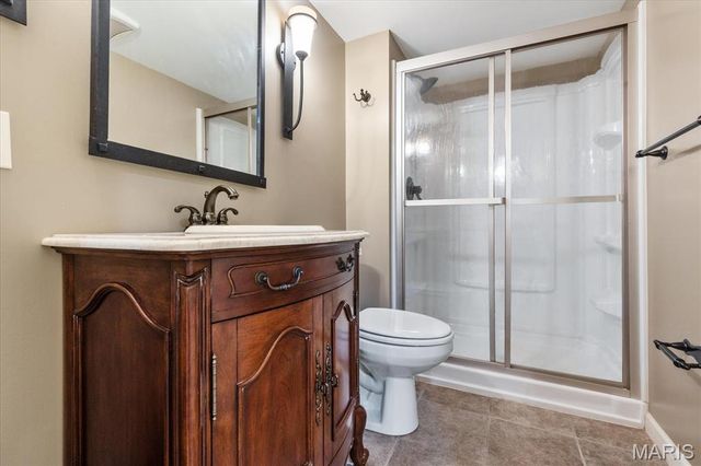 4380 Northpoint Circle, St Louis, MO 63129