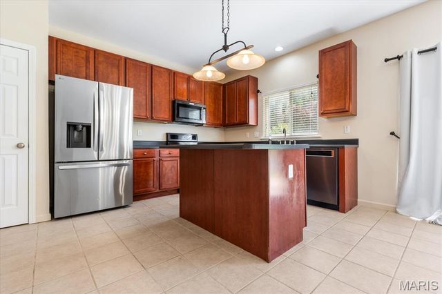 4380 Northpoint Circle, St Louis, MO 63129