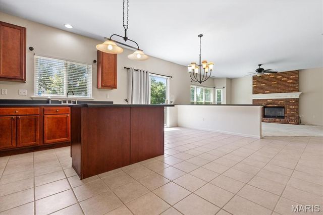4380 Northpoint Circle, St Louis, MO 63129