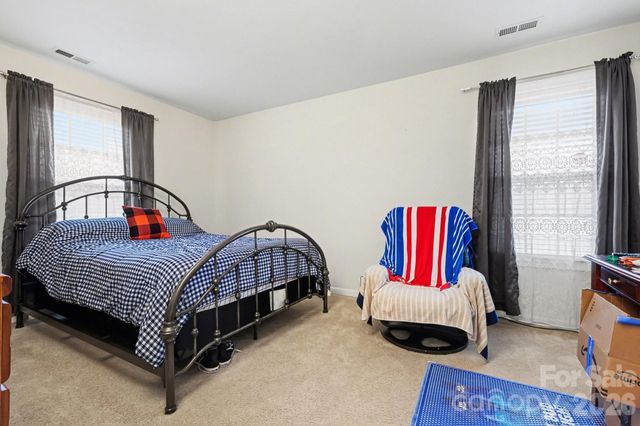 10420 Hugue Way, Charlotte, NC 28214