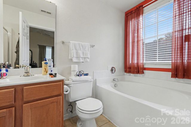 10420 Hugue Way, Charlotte, NC 28214