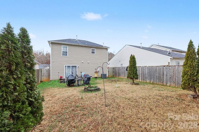 10420 Hugue Way, Charlotte, NC 28214