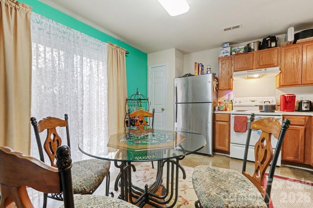 10420 Hugue Way, Charlotte, NC 28214