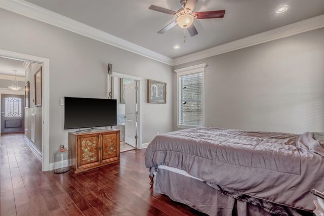 6 Commentry Drive, Little Rock, AR 72223