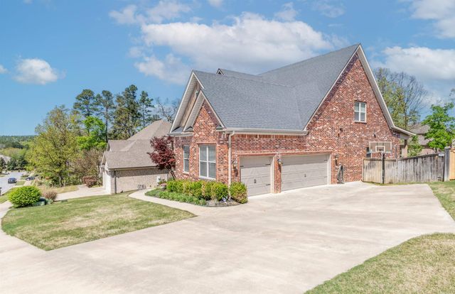 6 Commentry Drive, Little Rock, AR 72223