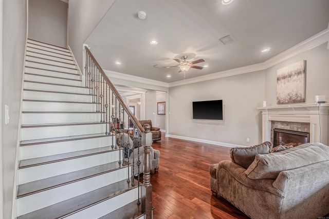 6 Commentry Drive, Little Rock, AR 72223