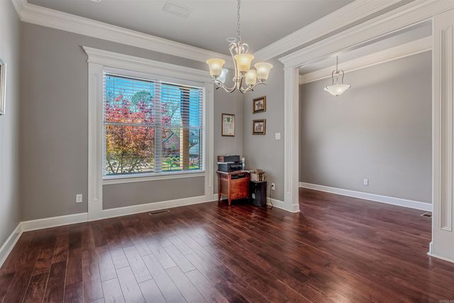 6 Commentry Drive, Little Rock, AR 72223