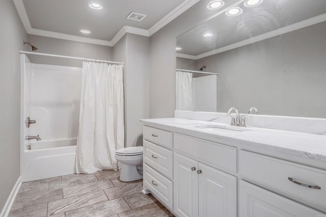 6 Commentry Drive, Little Rock, AR 72223