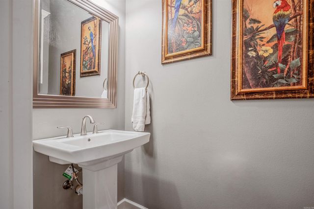 6 Commentry Drive, Little Rock, AR 72223