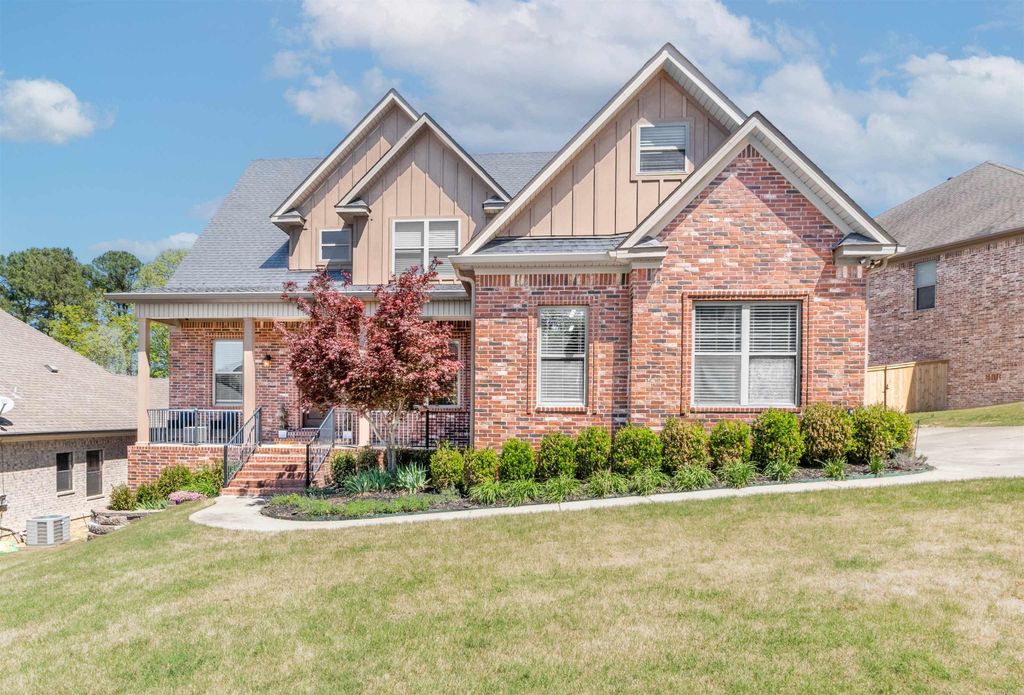 6 Commentry Drive, Little Rock, AR 72223