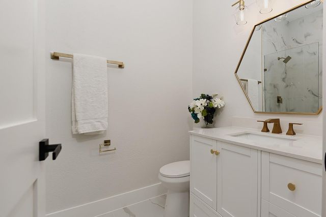 12412 Lake Vista Drive, Willis, TX 77318