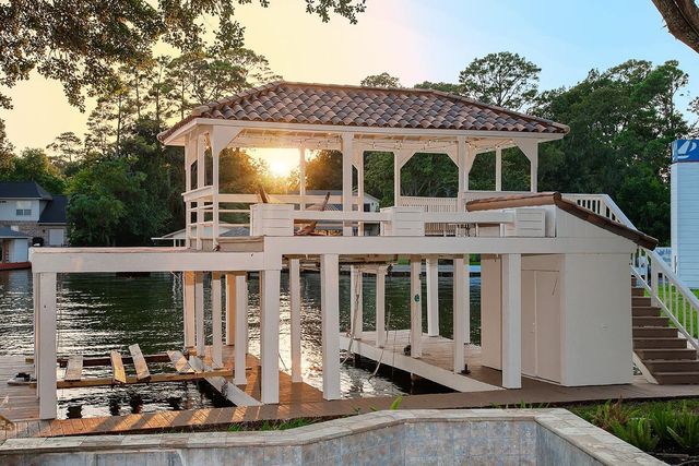 12412 Lake Vista Drive, Willis, TX 77318