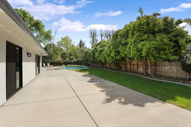 3602 Portage Cir, Stockton, CA 95219