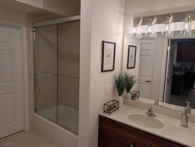4148 Cory Ln 4148, Elmwood Park Boro, NJ 07407