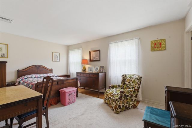 2 Mallard Drive, West Nyack, NY 10994