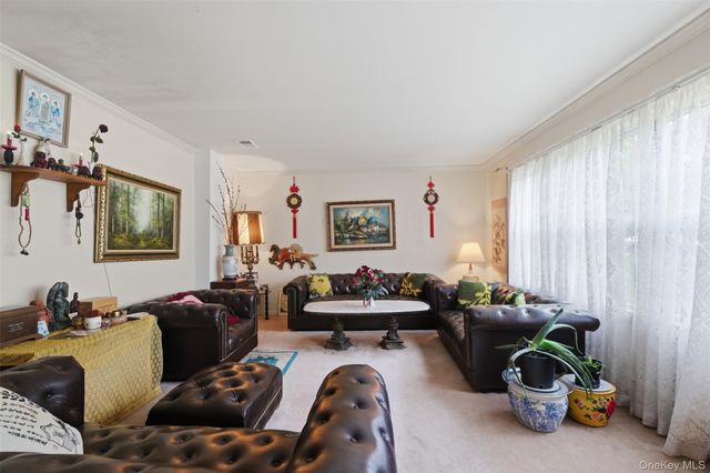 2 Mallard Drive, West Nyack, NY 10994