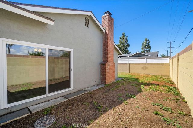 15001 Sussex Circle, Huntington Beach, CA 92647