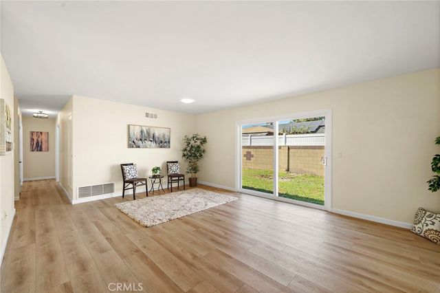 15001 Sussex Circle, Huntington Beach, CA 92647